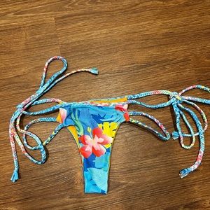 Royal Aloha braided bottoms